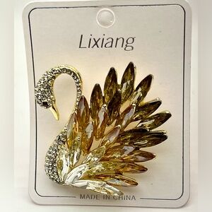 Lixiang NEW STUNNING Golden Jeweled Swan Brooch